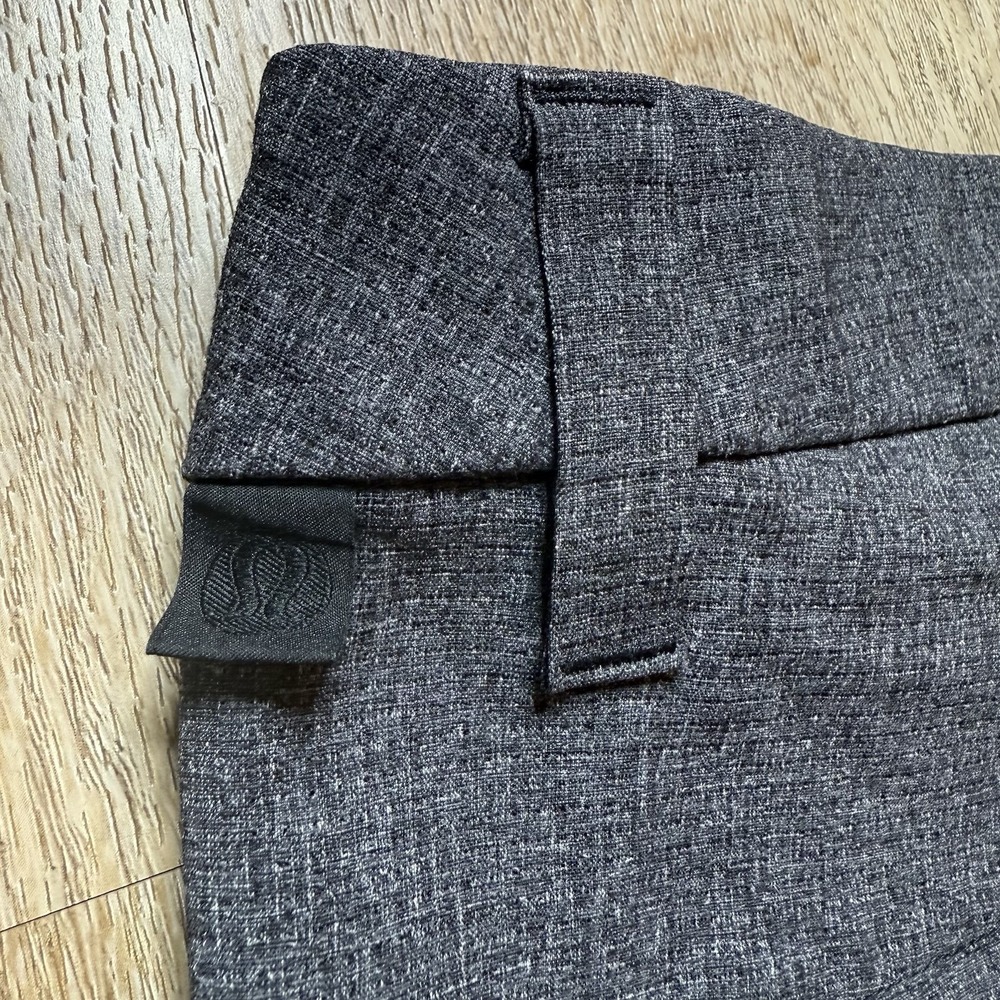 Lululemon Commission Short 7" Warpstreme Men‎ 38 Gray Athleisure Golf Casual - Picture 3 of 7
